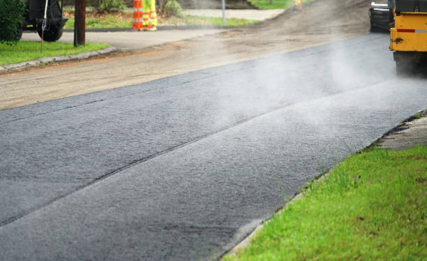 Best Custom Driveway Pavers  in Smithville, TX